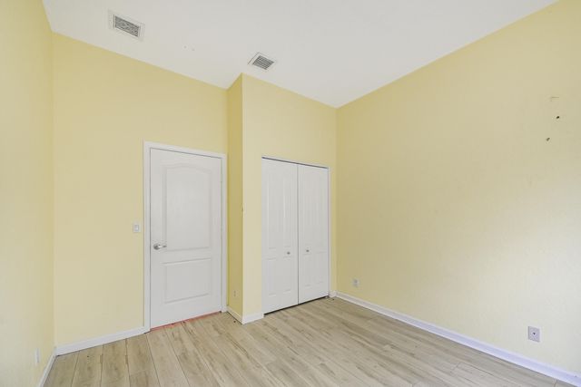 5544 Spanish River Road, Fort Pierce, FL 34951
