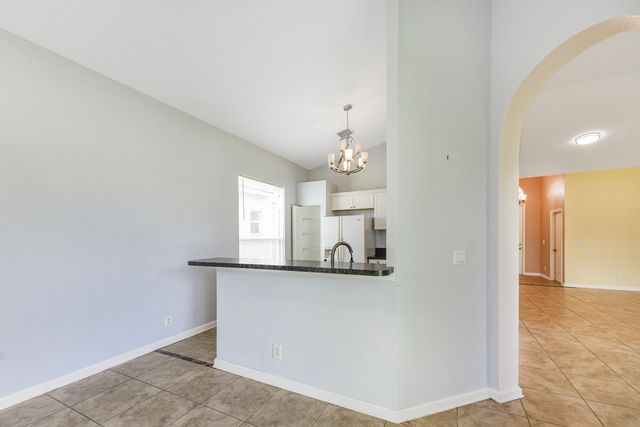 5544 Spanish River Road, Fort Pierce, FL 34951