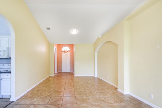 5544 Spanish River Road, Fort Pierce, FL 34951