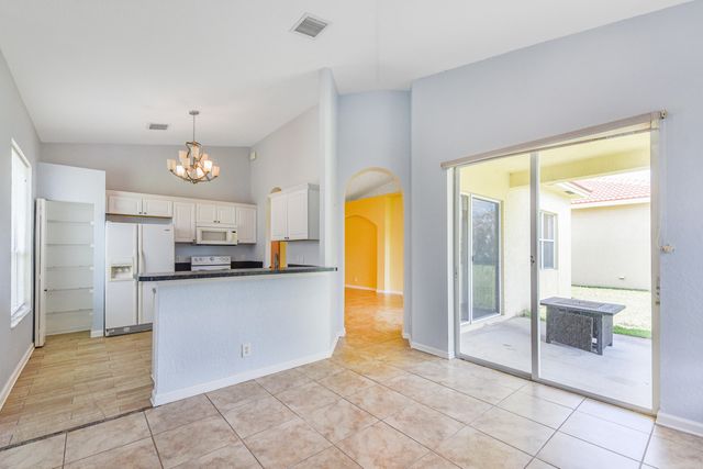 5544 Spanish River Road, Fort Pierce, FL 34951