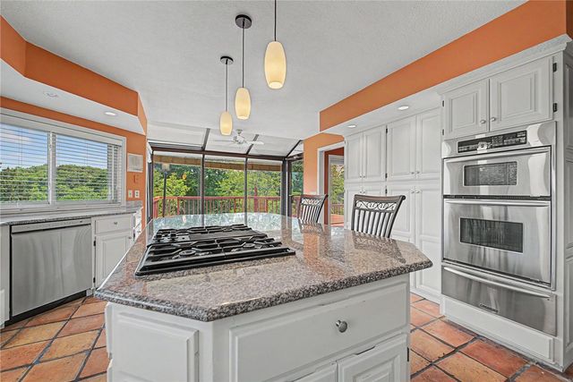 832 Atalanta Drive, Rogers, AR 72756
