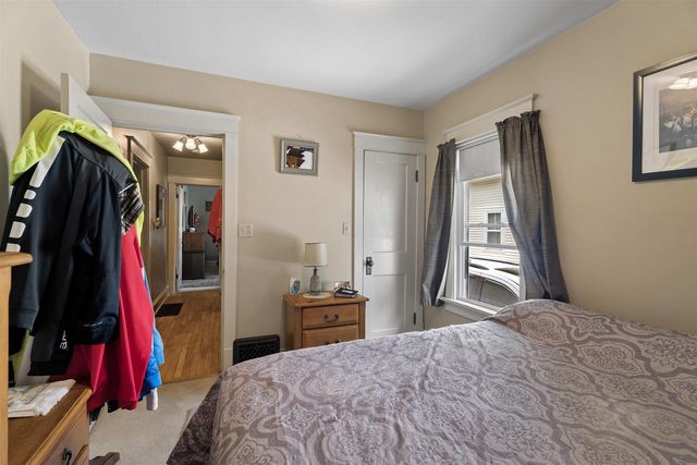 1320 N HARRIMAN STREET, Appleton, WI 54911