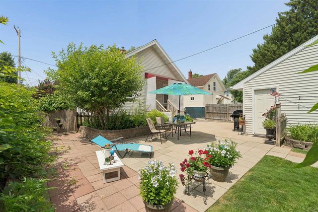 1320 N HARRIMAN STREET, Appleton, WI 54911