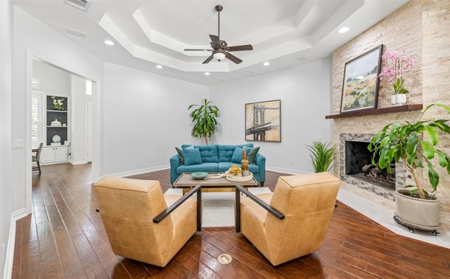120 Bent Trail Drive, Southlake, TX 76092