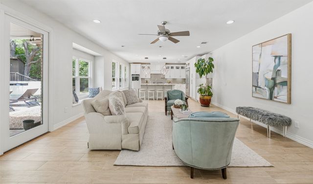 120 Bent Trail Drive, Southlake, TX 76092