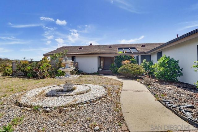 13676 Bear Mountain Way, Jamul, CA 91935