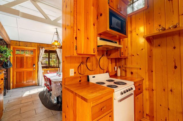 54820 Fern Drive, Idyllwild, CA 92549