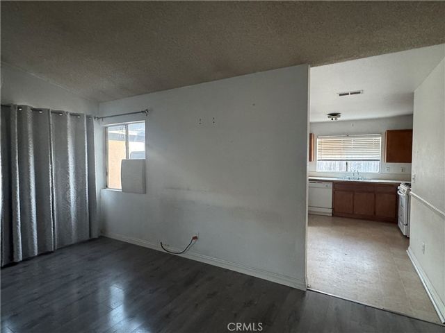 3652 CARIBOU CREEK CT, Ontario, CA 91761