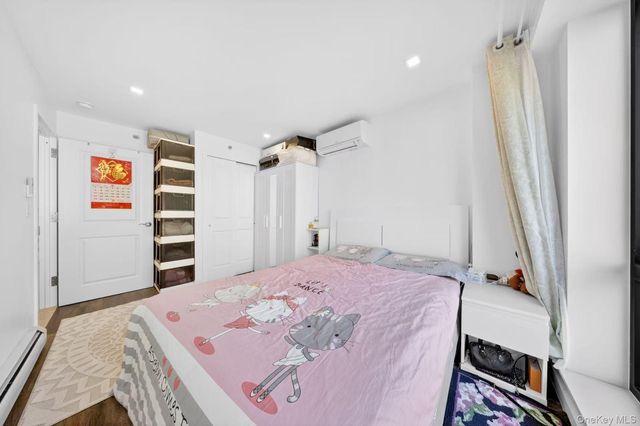 143-16 41st Ave 4E, Flushing, NY 11355