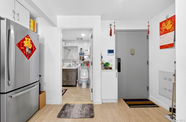 143-16 41st Ave 4E, Flushing, NY 11355