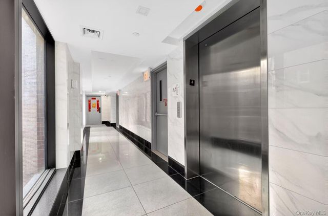 143-16 41st Ave 4E, Flushing, NY 11355