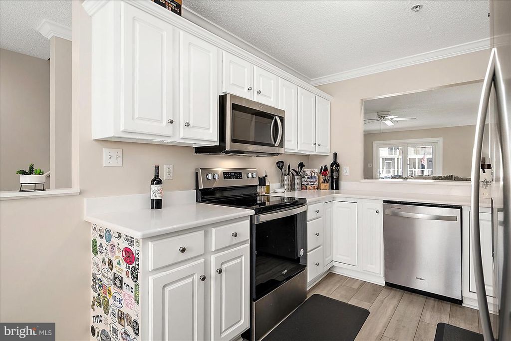 Image 12 of property listing at 712 BRADLEY RD #E, Ocean City, MD 21842