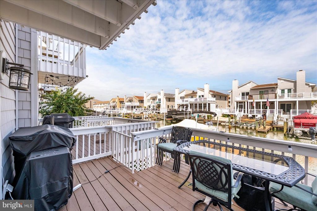 Image 39 of property listing at 712 BRADLEY RD #E, Ocean City, MD 21842