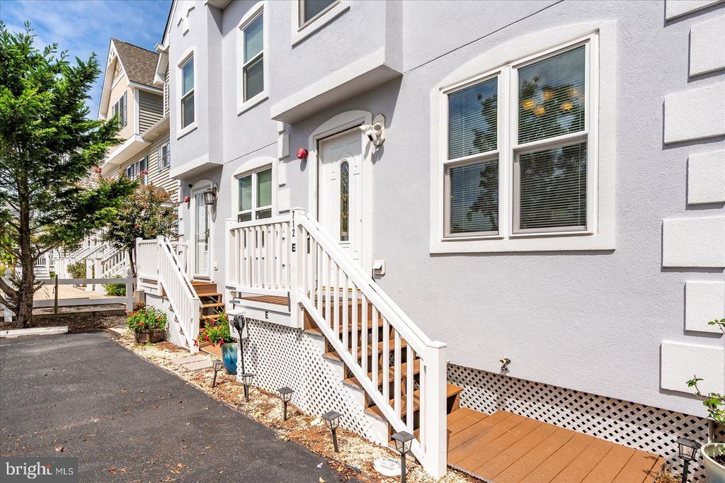 Image 4 of property listing at 712 BRADLEY RD #E, Ocean City, MD 21842