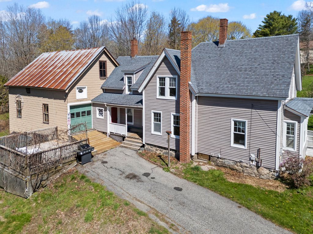 194 Oak Hill Road, Auburn, ME 04210 — exterior
