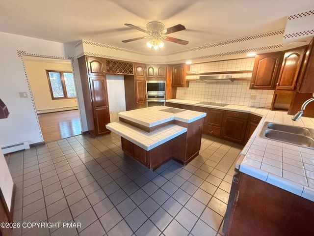 740 Raspberry Drive, Jim Thorpe, PA 18229
