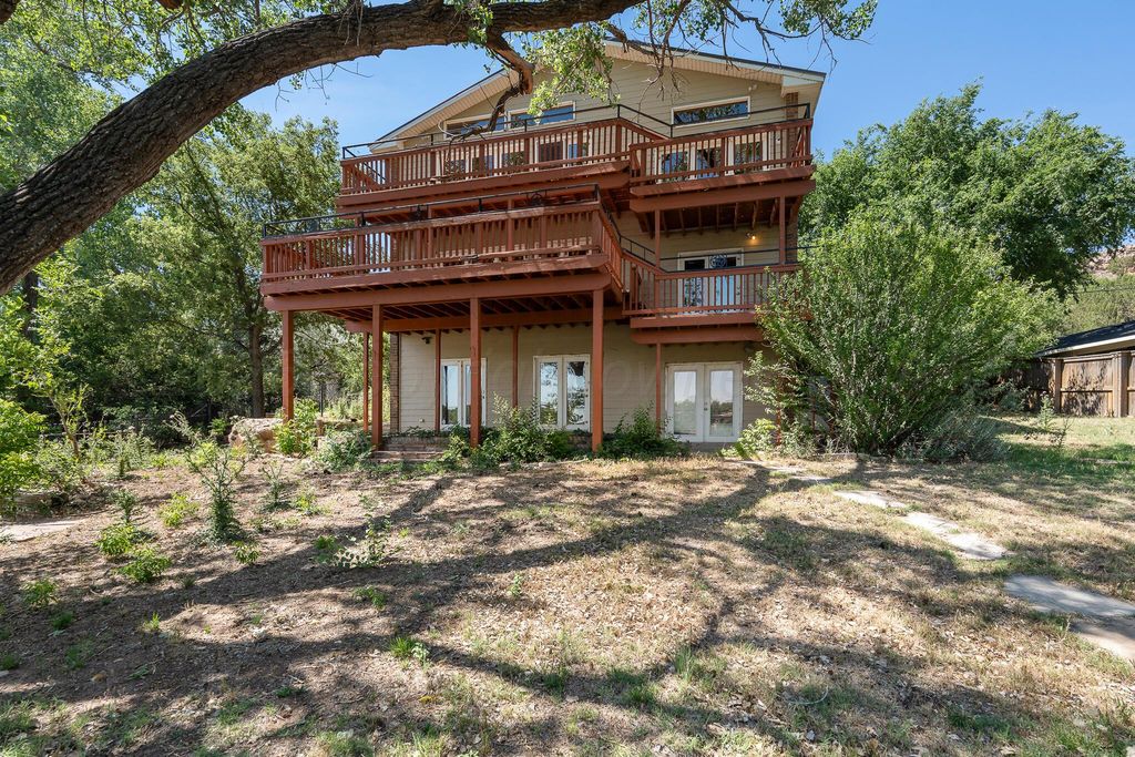 159 S SHORE Drive, Amarillo, TX 79118