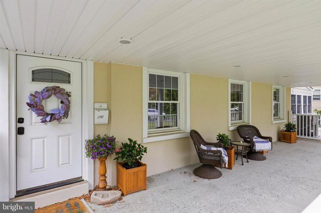 2197 LANTERN LN, Lafayette Hill, PA 19444