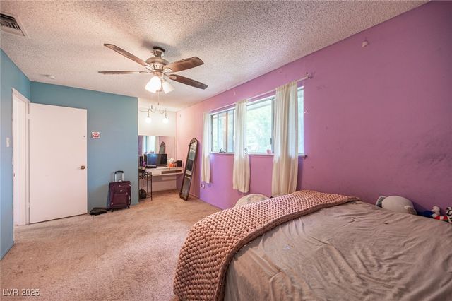 169 Pecos Way, Las Vegas, NV 89121