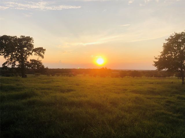 2400 New Hope Road, Cross Roads, TX 76227