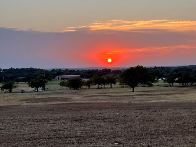 2400 New Hope Road, Cross Roads, TX 76227