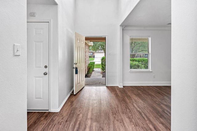 11338 Moonlight Ridge Drive, Humble, TX 77396