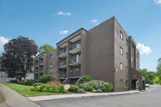 43 Pomeworth St 36, Stoneham, MA 02180