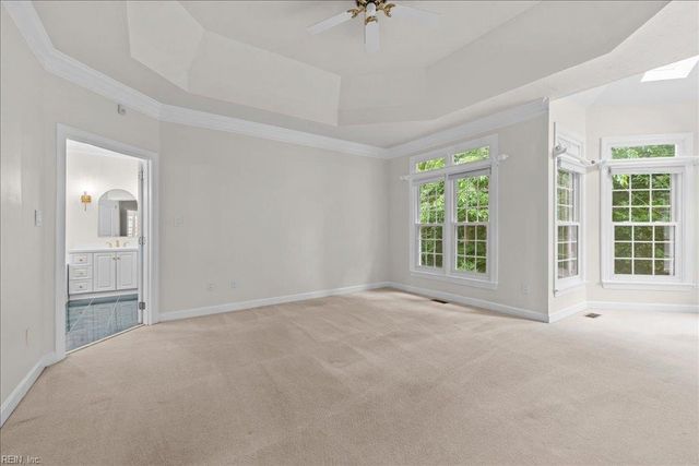 11192 Olde Towne PL, Smithfield, VA 23430