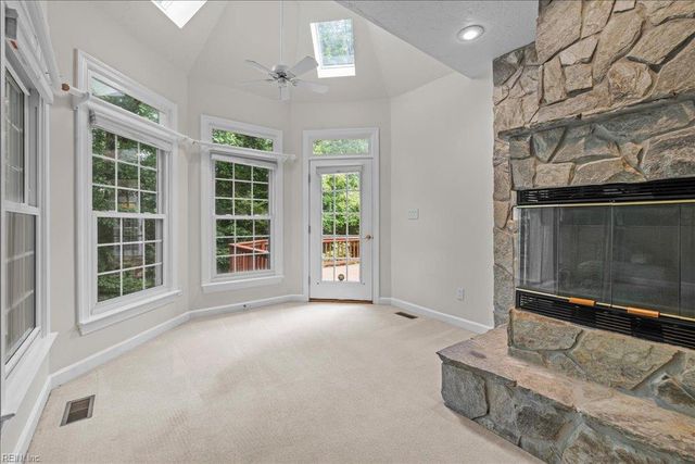 11192 Olde Towne PL, Smithfield, VA 23430