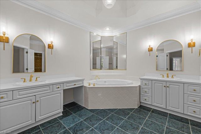 11192 Olde Towne PL, Smithfield, VA 23430