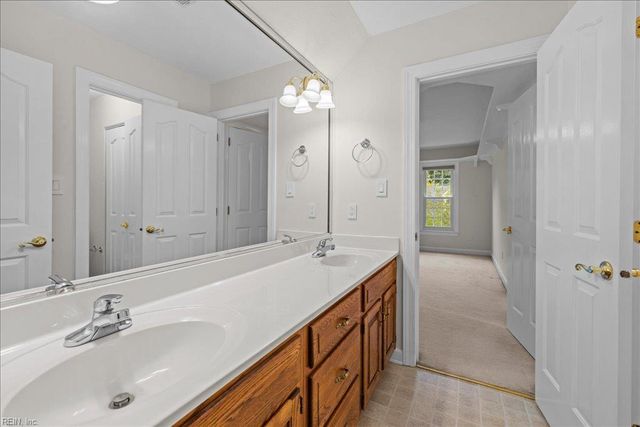 11192 Olde Towne PL, Smithfield, VA 23430
