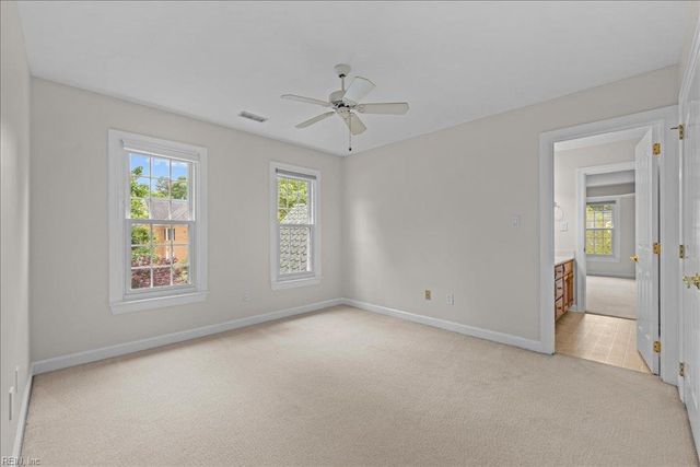 11192 Olde Towne PL, Smithfield, VA 23430