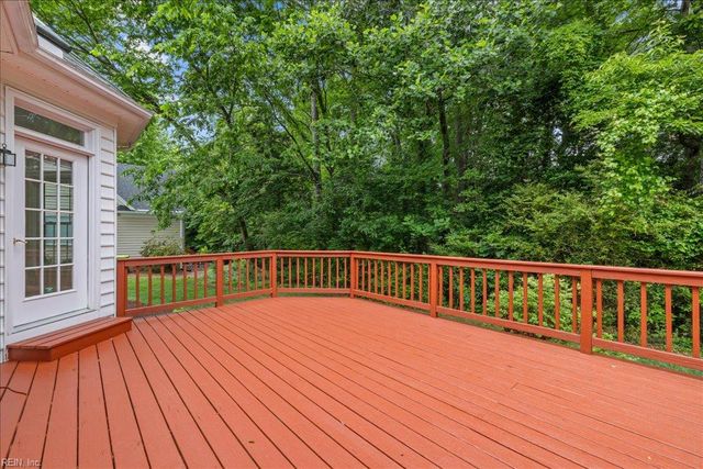11192 Olde Towne PL, Smithfield, VA 23430
