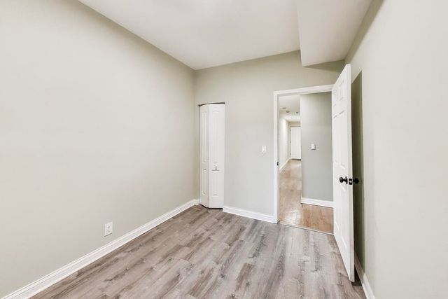 4330 S Langley Avenue, Chicago, IL 60653