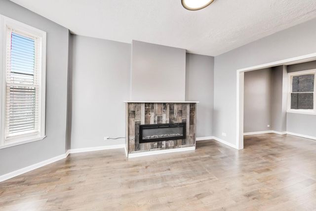 4330 S Langley Avenue, Chicago, IL 60653