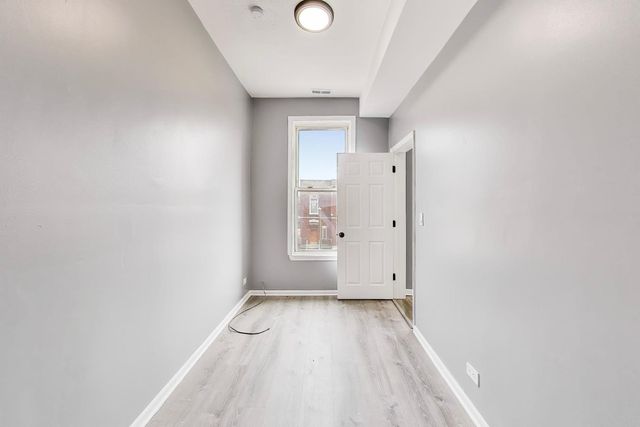 4330 S Langley Avenue, Chicago, IL 60653