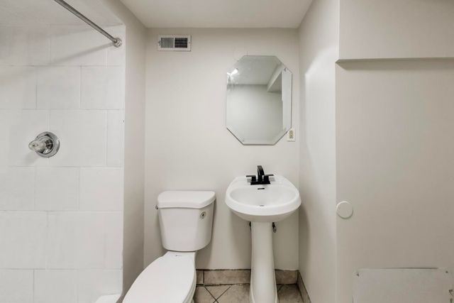 4330 S Langley Avenue, Chicago, IL 60653