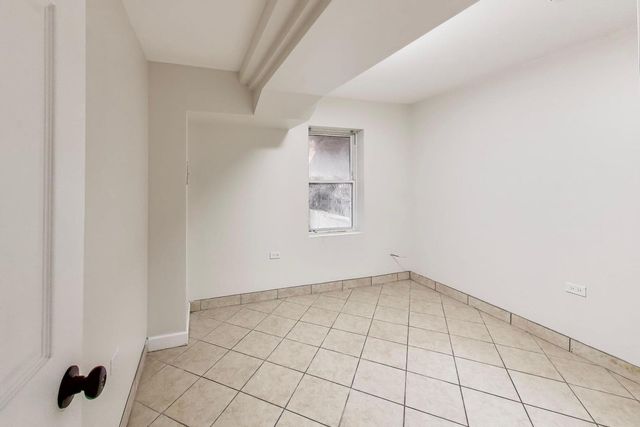 4330 S Langley Avenue, Chicago, IL 60653