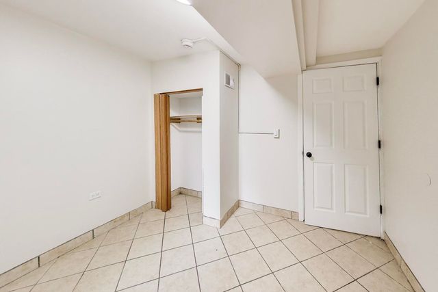 4330 S Langley Avenue, Chicago, IL 60653