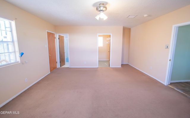 6613 Sambrano Avenue, El Paso, TX 79905