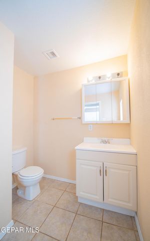 6613 Sambrano Avenue, El Paso, TX 79905