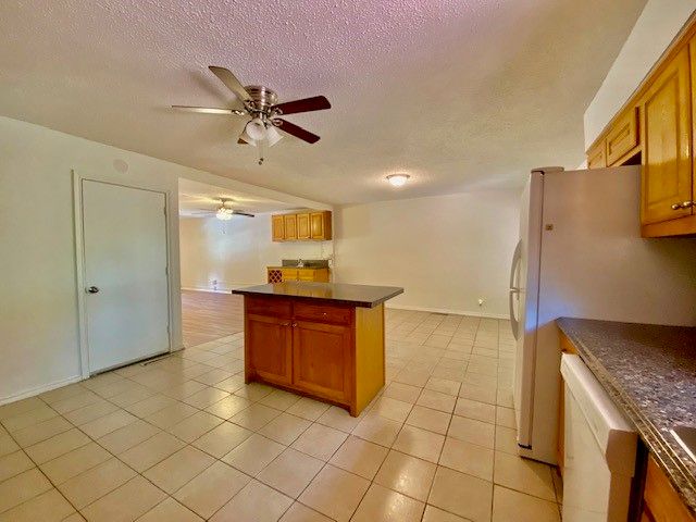 2125 Forest Oaks Drive, Dallas, TX 75228