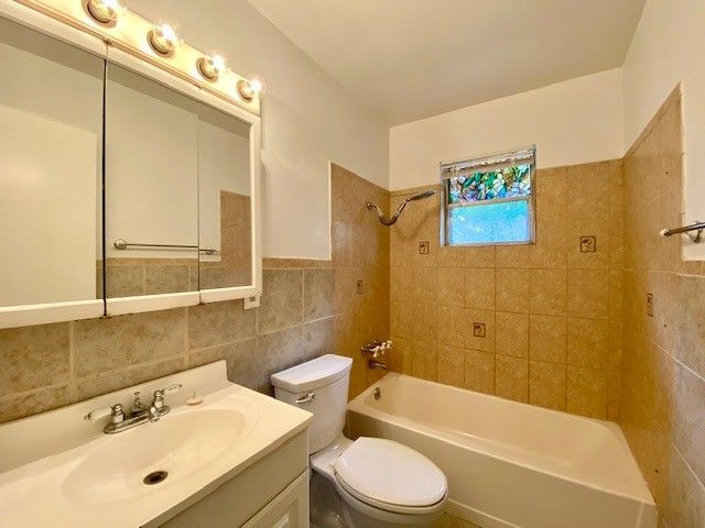 2125 Forest Oaks Drive, Dallas, TX 75228