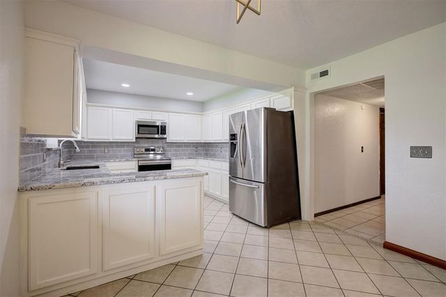 2436 SW 99th Street, Oklahoma City, OK 73159