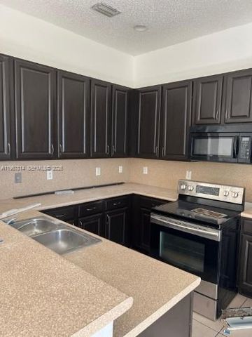 1974 NE 3rd Ct 1974, Homestead, FL 33033