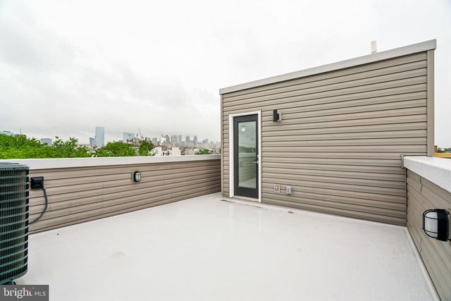 1411 S NAPA ST, Philadelphia, PA 19146