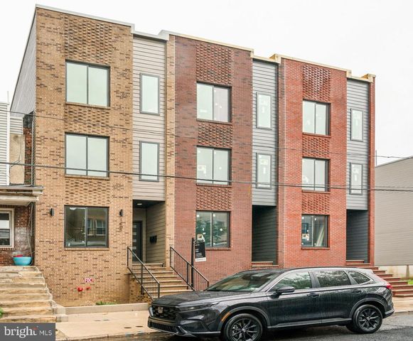 1411 S NAPA ST, Philadelphia, PA 19146