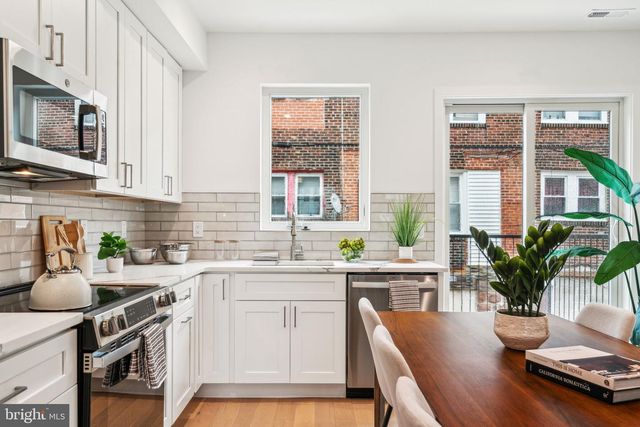 1411 S NAPA ST, Philadelphia, PA 19146