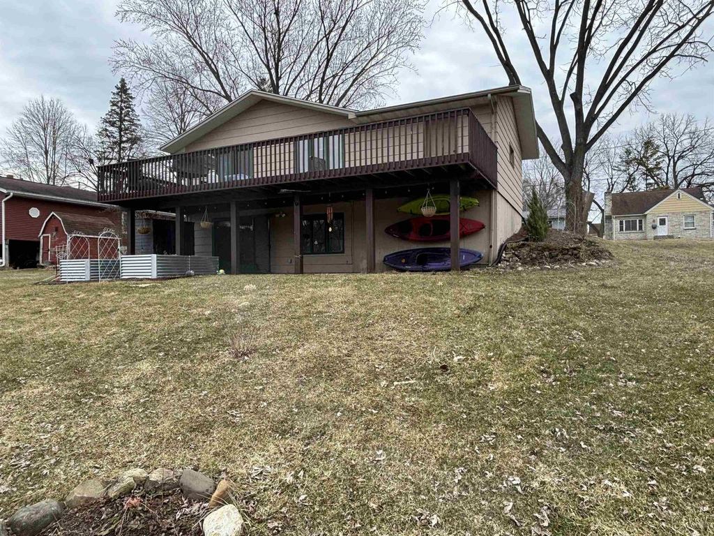 731 N Main Street, Columbus, WI 53925