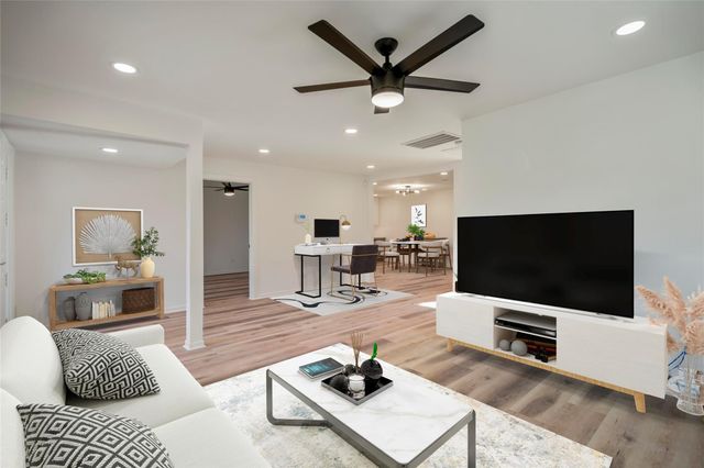 7810 Appleton Street, Houston, TX 77022